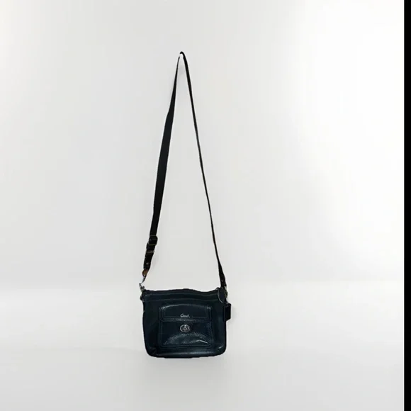 Coach Black Leather Swingpack Crossbody Turn Lock Pocket - Picture 11 of 11